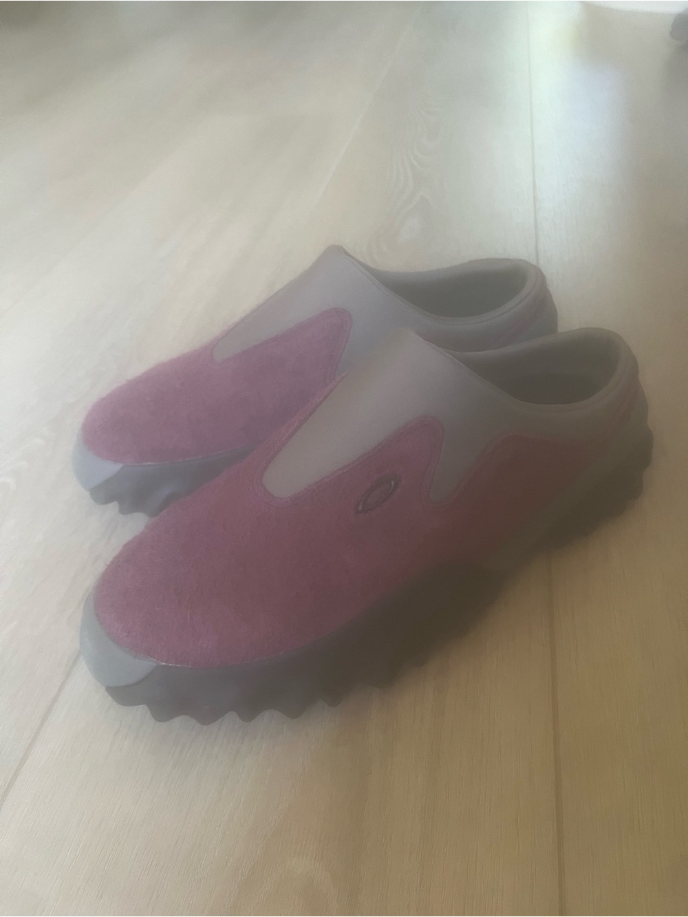 Oakley slip ons